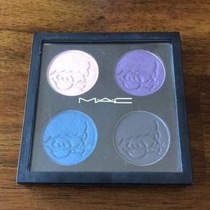 MAC Cosmetics Simpson’s Eye Shadow Pallet